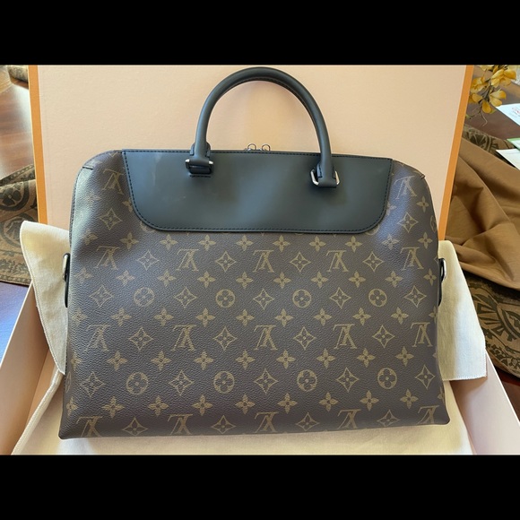 Louis Vuitton Briefcase - Picture 9 of 16